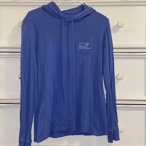 vineyard vines long sleeved hoodie